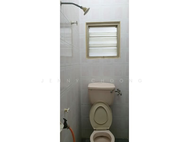 Rumah Teres 2 Tingkat untuk Dijual di Sungai Long (Bandar Sungai Long) - Jenny Choong - Bathroom - PropertyGuru.com.my