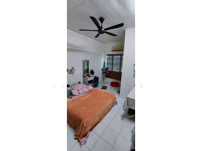 Rumah Teres 2 Tingkat untuk Dijual di Kajang Perdana (Kajang) - Jesslyn Lee - Bedroom - PropertyGuru.com.my