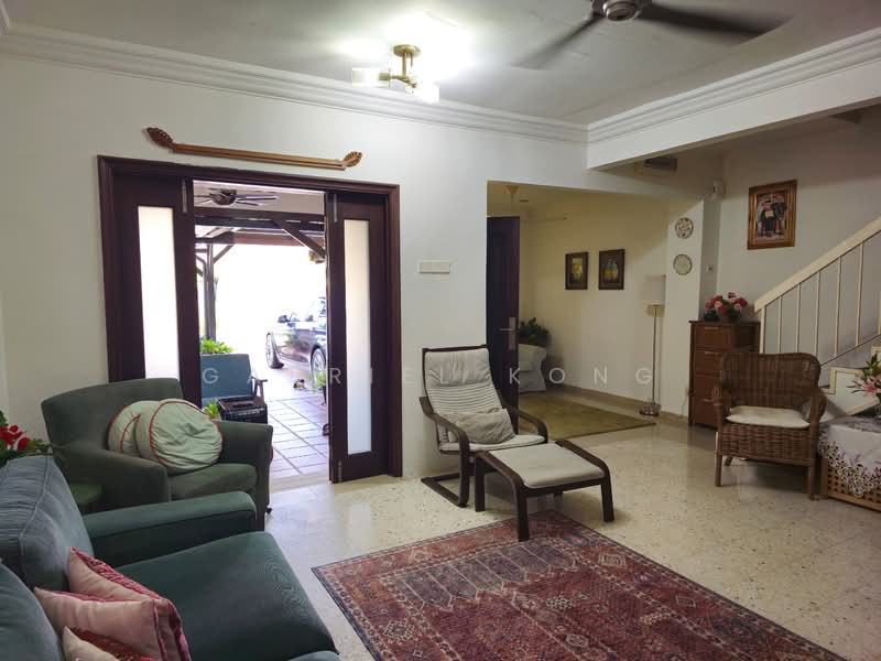 Rumah Teres 2 Tingkat untuk Dijual di Taman Putra Perdana (Puchong) - Gabriel Kong - Living Room - PropertyGuru.com.my
