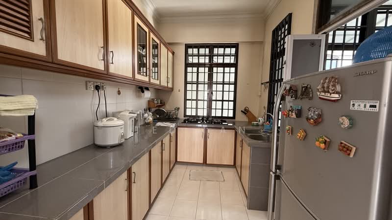 Desa Bunga untuk Untuk Dijual - RM 850,000, Apr 2026 - Kitchen - PropertyGuru.com.my