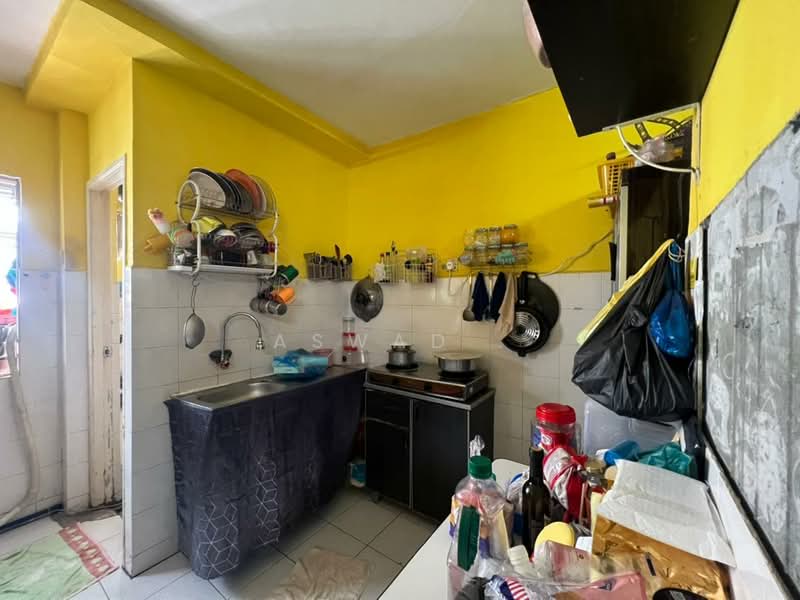 Sri Ivori Apartment untuk Untuk Dijual - RM 250,000, Apr 2026 - Kitchen - PropertyGuru.com.my