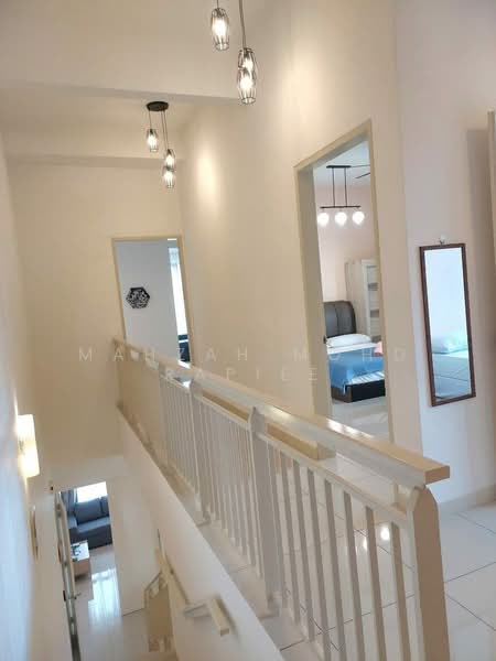 3-storey Terraced House for Rent in 16 Sierra (Puchong) - Mahzah Mohd Rapiee - Corridor - PropertyGuru.com.my
