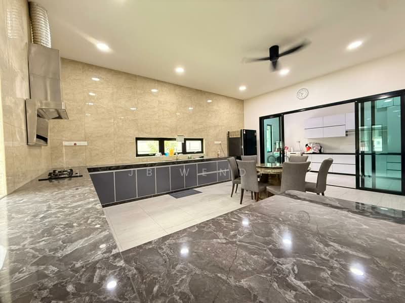 The Gardens @ Polo Park untuk Untuk Dijual - RM 2,800,000, Apr 2026 - Kitchen - PropertyGuru.com.my
