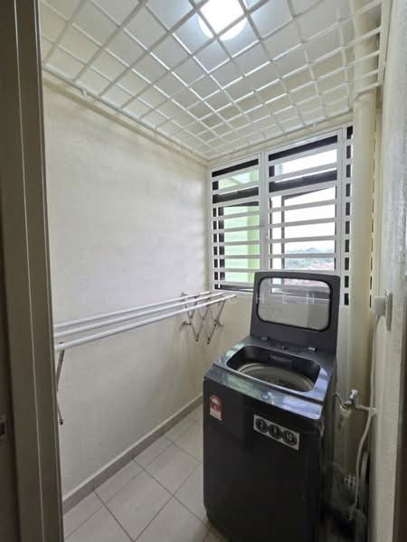 Condominium for Sale at Manhattan Condominium - PENNY CHEN - Interior - PropertyGuru.com.my