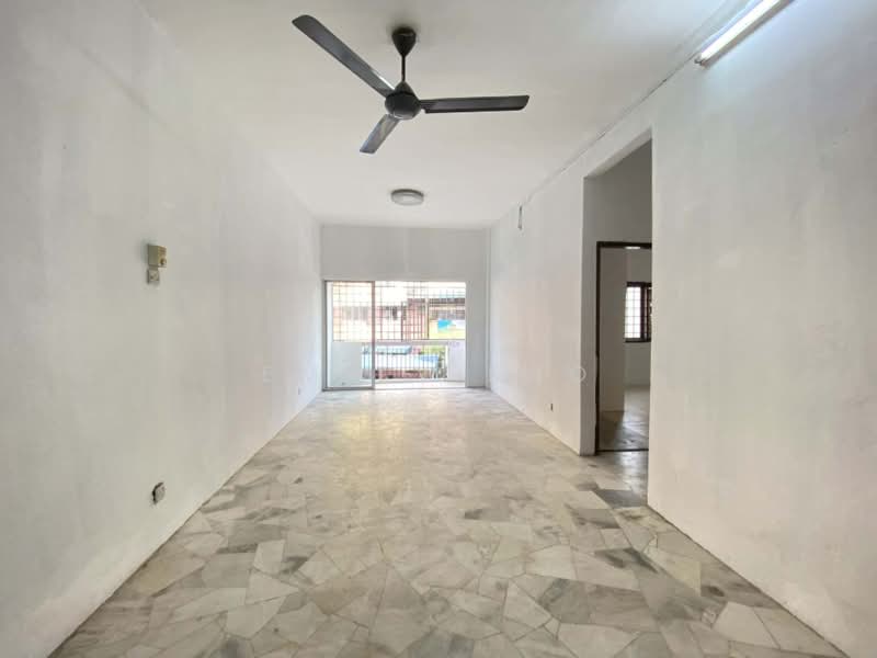 Mediterranean Alora untuk Untuk Dijual - RM 258,000, Apr 2026 - Living Room - PropertyGuru.com.my