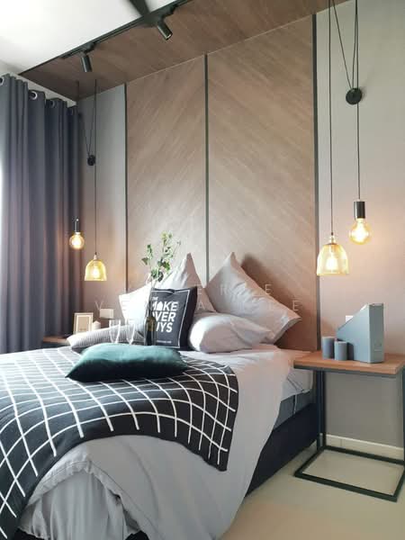 Condominium for Sale at The Edge Residence - Valerie Venna Hee - Bedroom - PropertyGuru.com.my