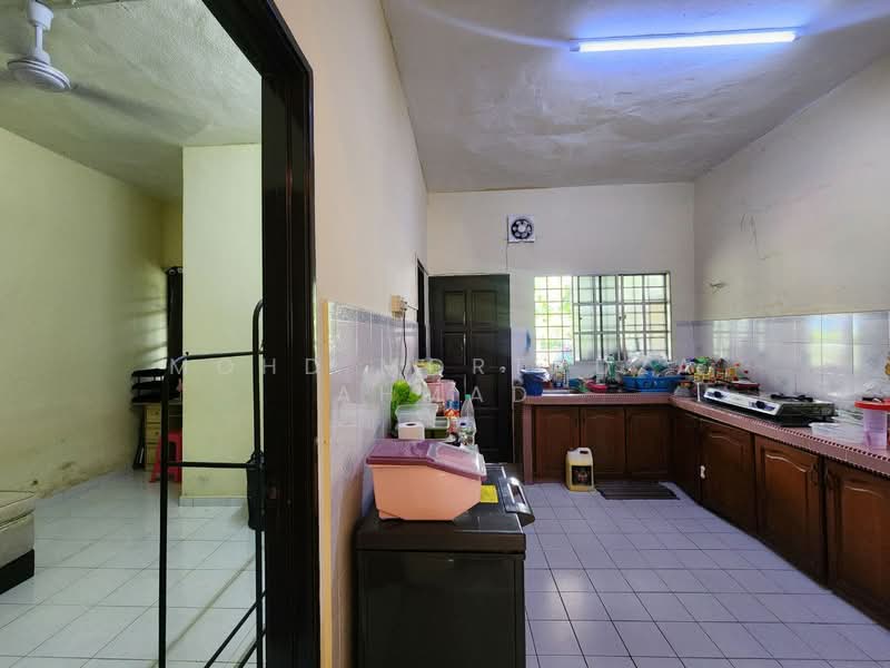 Taman Bayu Perdana untuk Untuk Dijual - RM 530,000, Apr 2026 - Kitchen - PropertyGuru.com.my