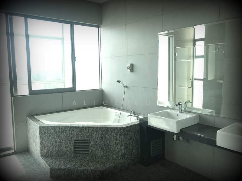 The Park Residence, Kuching untuk Untuk Dijual - RM 3,000,000, Apr 2026 - Bathroom - PropertyGuru.com.my