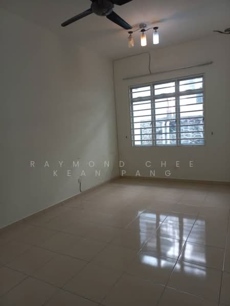 Townhouse Lower Unit w bedroom on ground floor Alam Sanctuary Taman Alam Putra Seri Kembangan untuk Untuk Dijual - RM 499,000, Apr 2026 - Interior - PropertyGuru.com.my