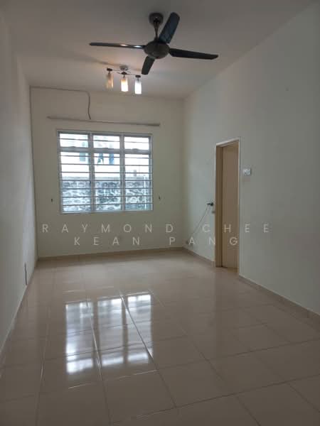 Rumah Bandar untuk Dijual di Seri Kembangan (Selangor) - Raymond Chee Kean Pang - Interior - PropertyGuru.com.my