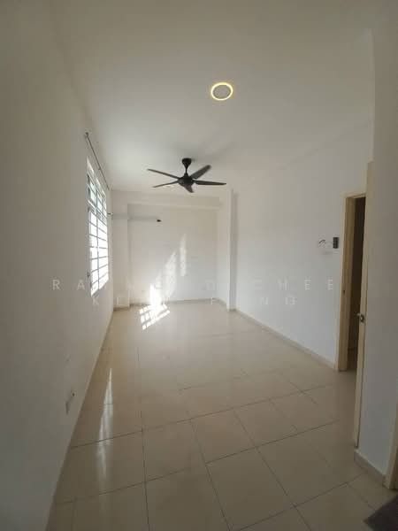 Townhouse Lower Unit w bedroom on ground floor Alam Sanctuary Taman Alam Putra Seri Kembangan untuk Untuk Dijual - RM 499,000, Apr 2026 - Interior - PropertyGuru.com.my