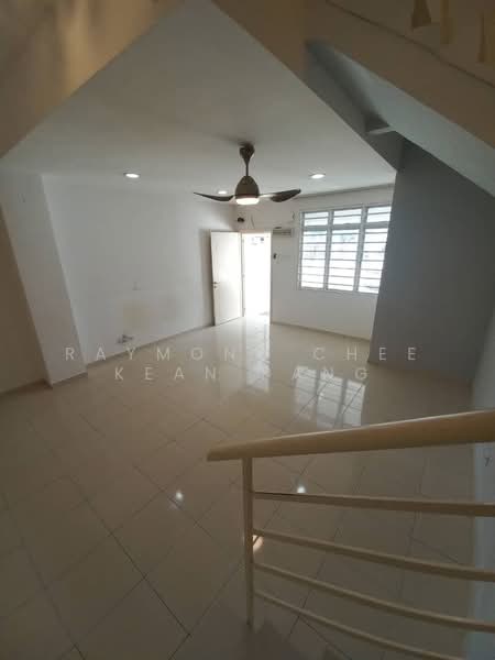 Rumah Bandar untuk Dijual di Seri Kembangan (Selangor) - Raymond Chee Kean Pang - PropertyGuru.com.my