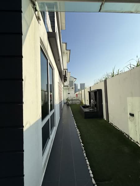 Bungalow for Sale in Subang Heights (Subang Jaya) - Desmond Gan - Exterior - PropertyGuru.com.my