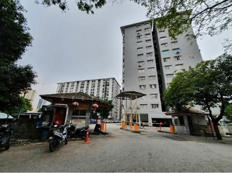 Apartment for Rent at Teratai Mewah Apartment Block 15,17,19,21 - Stephanie . - Exterior - PropertyGuru.com.my