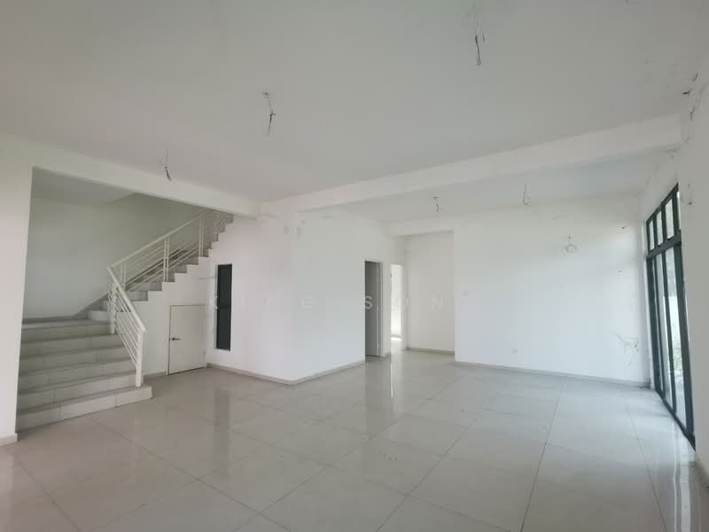 Semi-Detached House for Sale in Bemban (Melaka) - King Song - Living Room - PropertyGuru.com.my