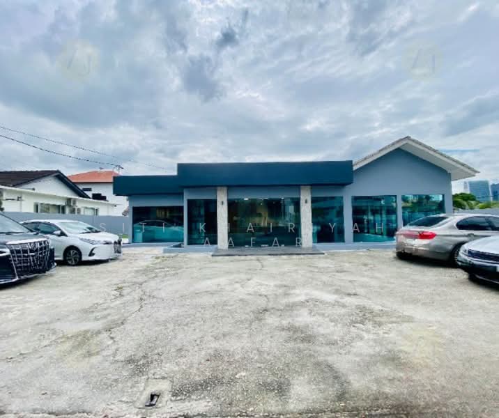 Retail Space for Sale in Petaling Jaya (Selangor) - SITI KHAIRIYAH JAAFAR - Exterior - PropertyGuru.com.my