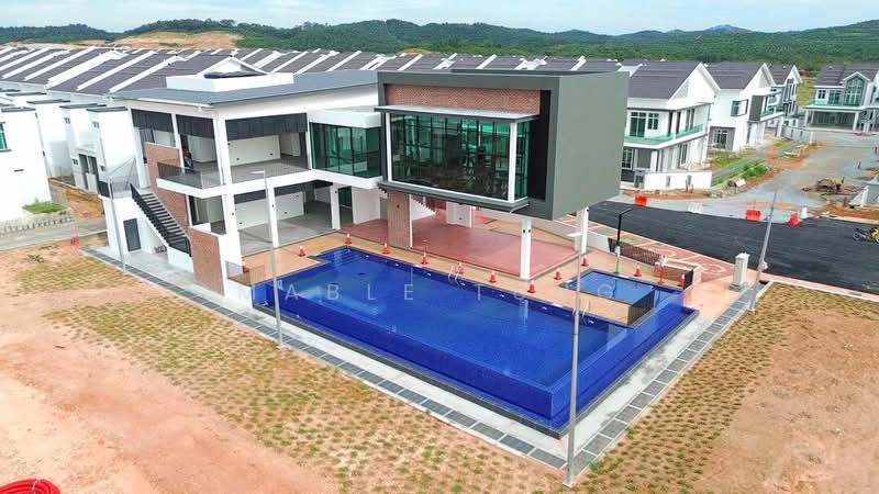 2-storey Terraced House for Sale in Tanjong Minyak (Melaka) - Mable Tung - Exterior - PropertyGuru.com.my