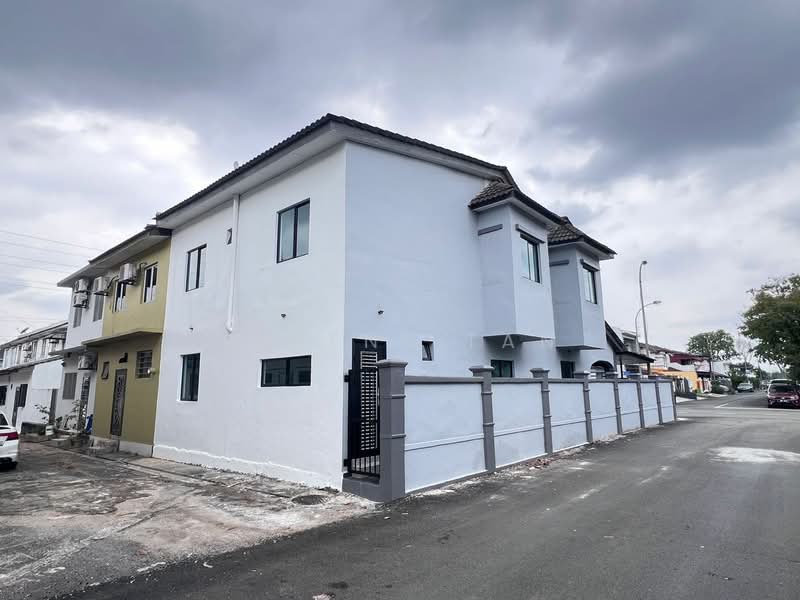2-storey Terraced House for Sale in Johor Bahru (Johor) - Serene Tan - Exterior - PropertyGuru.com.my