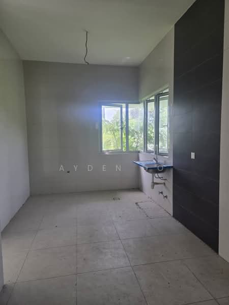 Rumah Berkembar untuk Dijual di Kipark Sri Utara (Batu) - Ayden Go - Kitchen - PropertyGuru.com.my