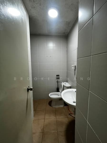 Condominium for Rent at Residensi Pandanmas 2 - Brooke Chang - Bathroom - PropertyGuru.com.my