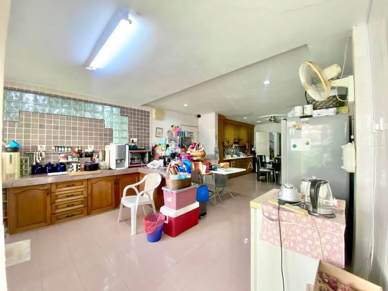 Taman Melawati kuala lumpur untuk Untuk Dijual - RM 2,300,000, Apr 2026 - Kitchen - PropertyGuru.com.my