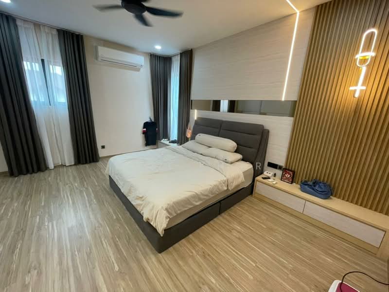 Bungalow for Sale in Kapar (Selangor) - Mike Khor - Bedroom - PropertyGuru.com.my