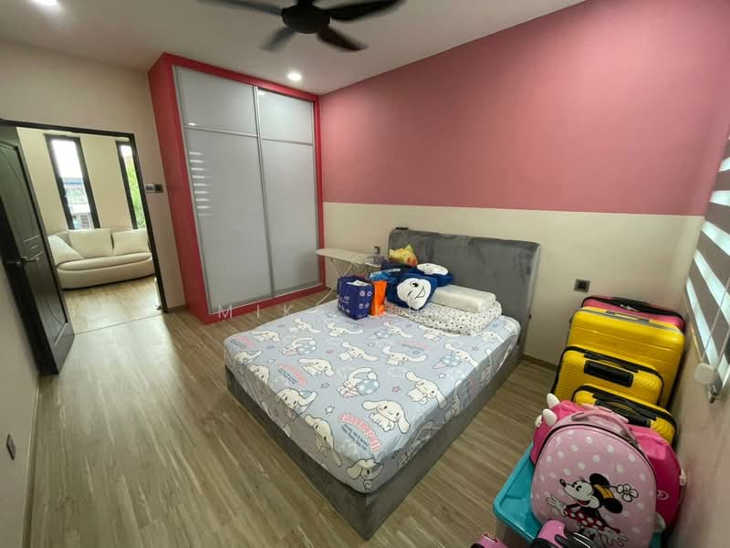 Bungalow for Sale in Kapar (Selangor) - Mike Khor - Bedroom - PropertyGuru.com.my
