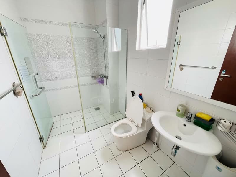 Rumah Berkembar untuk Dijual di Beverly Heights (Ampang) - Arif Mustapha - Bathroom - PropertyGuru.com.my