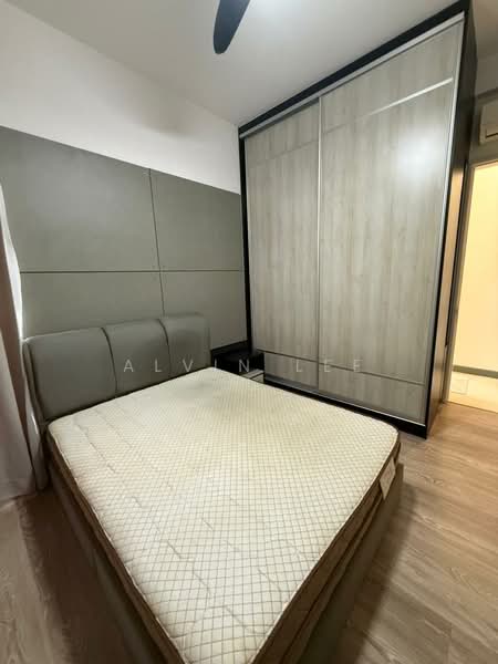 Servis Apartment untuk Disewa di South View - Alvin Lee - Bedroom - PropertyGuru.com.my