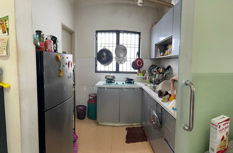 Pangsapuri untuk Dijual di Ria Apartment - Irene Chua - Kitchen - PropertyGuru.com.my