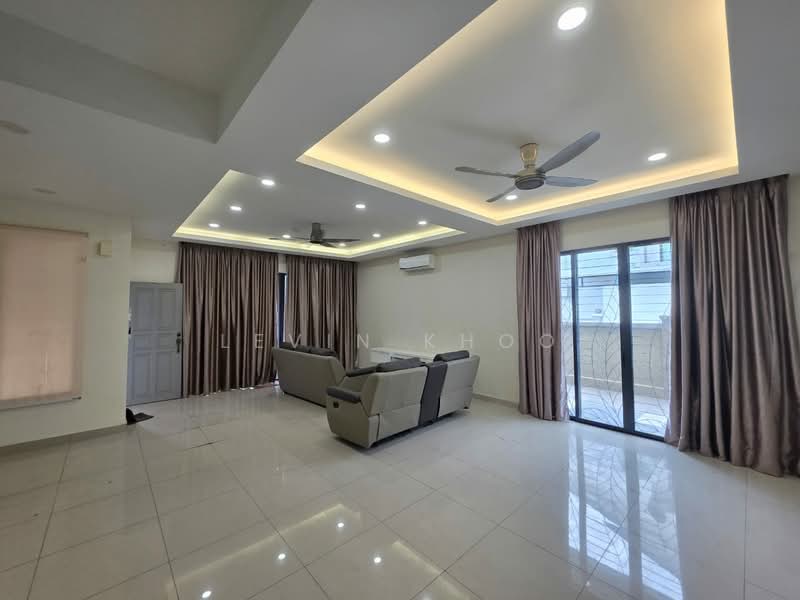 2-storey Terraced House for Sale in Saujana Rawang (Rawang) - Levin Khoo - Living Room - PropertyGuru.com.my