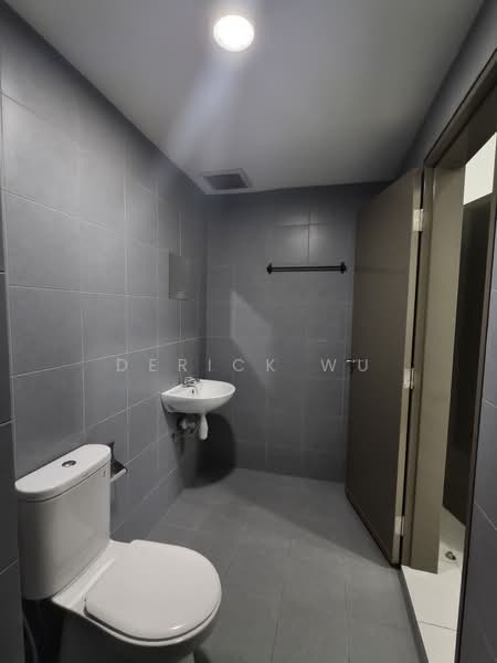 Servis Apartment untuk Disewa di Astetica Residences - Derick Wu - Bathroom - PropertyGuru.com.my
