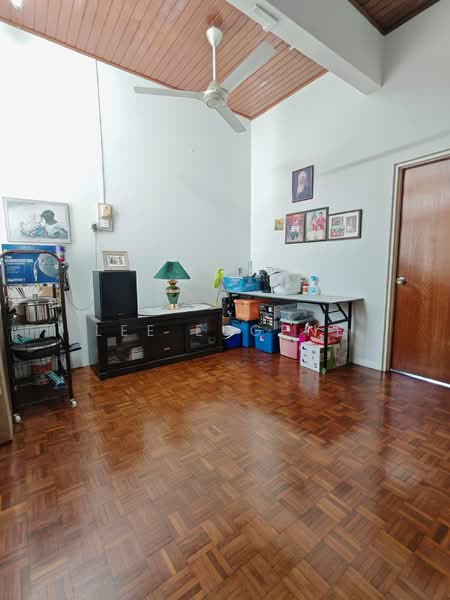 2-storey Terraced House for Sale in Fair Park (Ipoh) - Lee Eugene - Living Room - PropertyGuru.com.my