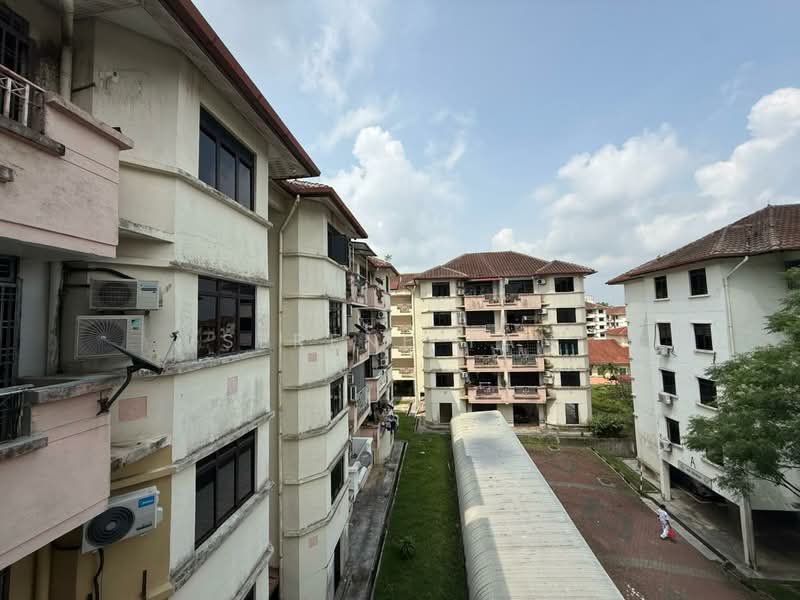 Kondominium untuk Dijual di Skudai Villa - Serene Tan - Exterior - PropertyGuru.com.my