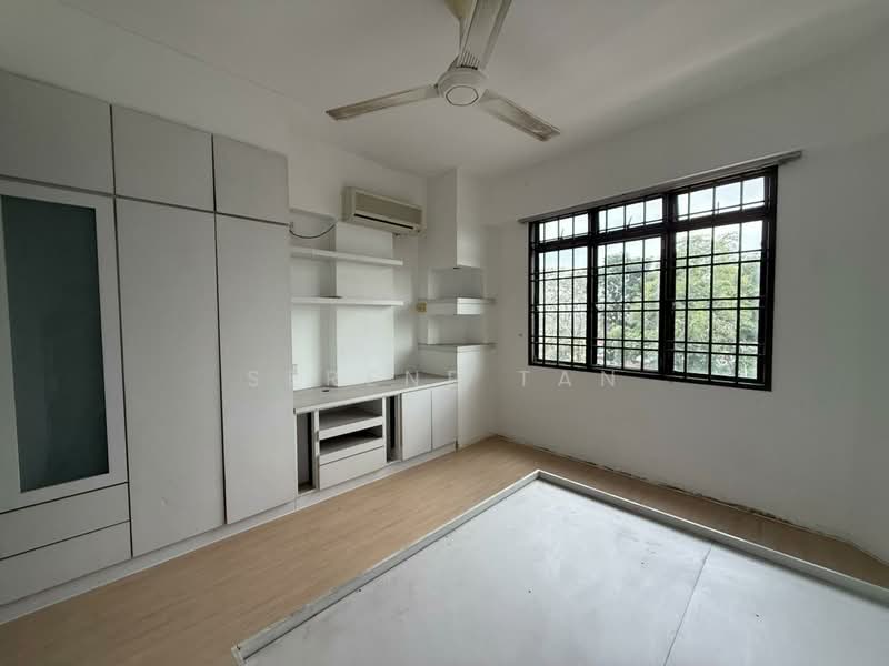 Kondominium untuk Dijual di Skudai Villa - Serene Tan - Bedroom - PropertyGuru.com.my