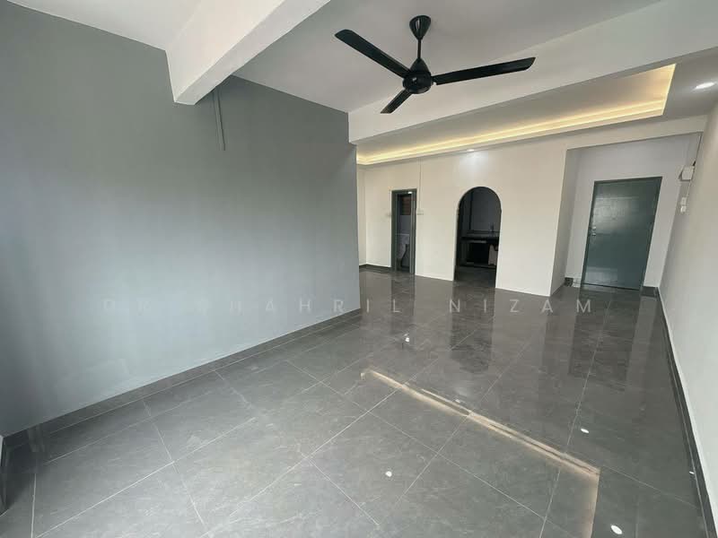 Pangsapuri untuk Dijual di Pangsapuri Mutiara Subang - Dr Shahril Nizam - Interior - PropertyGuru.com.my