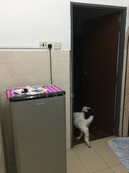 Rumah Flat untuk Dijual di Taman Batu Bukit - Leong . - Interior - PropertyGuru.com.my