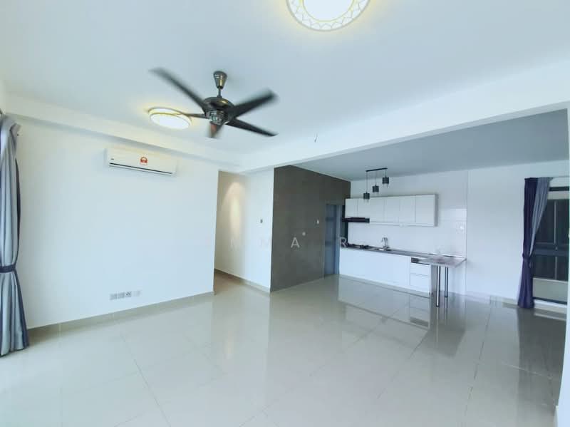 Servis Apartment untuk Dijual di Amerin Residence - Emma R - Living Room - PropertyGuru.com.my