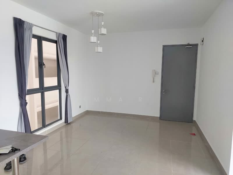 Servis Apartment untuk Dijual di Amerin Residence - Emma R - Living Room - PropertyGuru.com.my