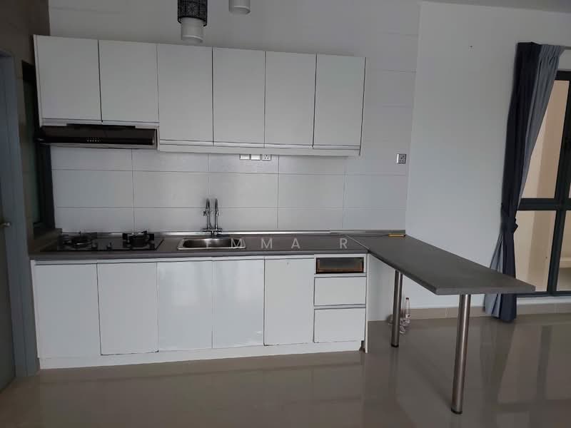 Servis Apartment untuk Dijual di Amerin Residence - Emma R - Kitchen - PropertyGuru.com.my