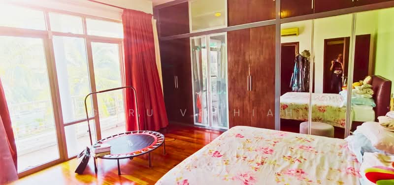 Rumah Berkembar untuk Dijual di Sri Hartamas (Kuala Lumpur) - Guru Vethiah - Master Bedroom - PropertyGuru.com.my