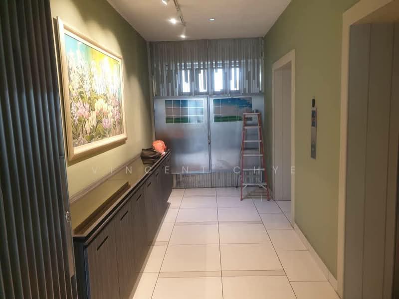 Condominium for Rent at KM1 East - Vincent Chye - Corridor - PropertyGuru.com.my