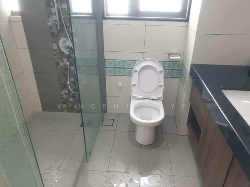 Condominium for Rent at KM1 East - Vincent Chye - Bathroom - PropertyGuru.com.my
