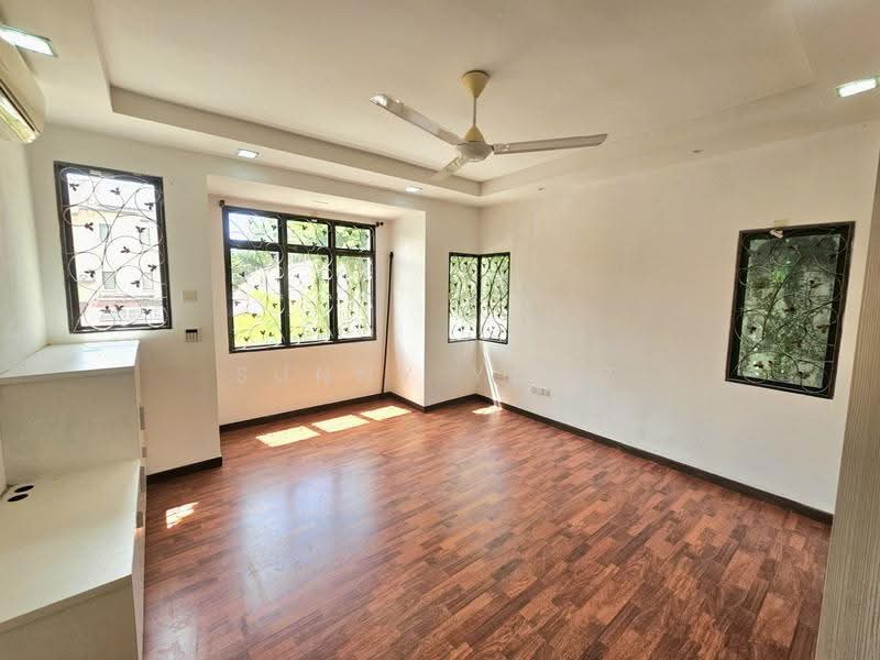 Rumah Teres 2.5-Tingkat untuk Dijual di Puchong (Selangor) - SUNNY YONG - PropertyGuru.com.my