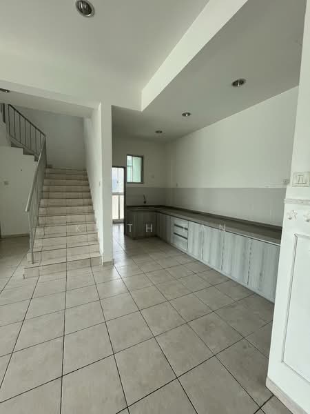 Servis Apartment untuk Disewa di The Zizz @ Damansara North - Keith Tan - Kitchen - PropertyGuru.com.my