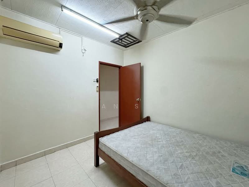 Rumah Teres 2 Tingkat untuk Dijual di Ulu Tiram (Johor) - Bryan Seng - Bedroom - PropertyGuru.com.my