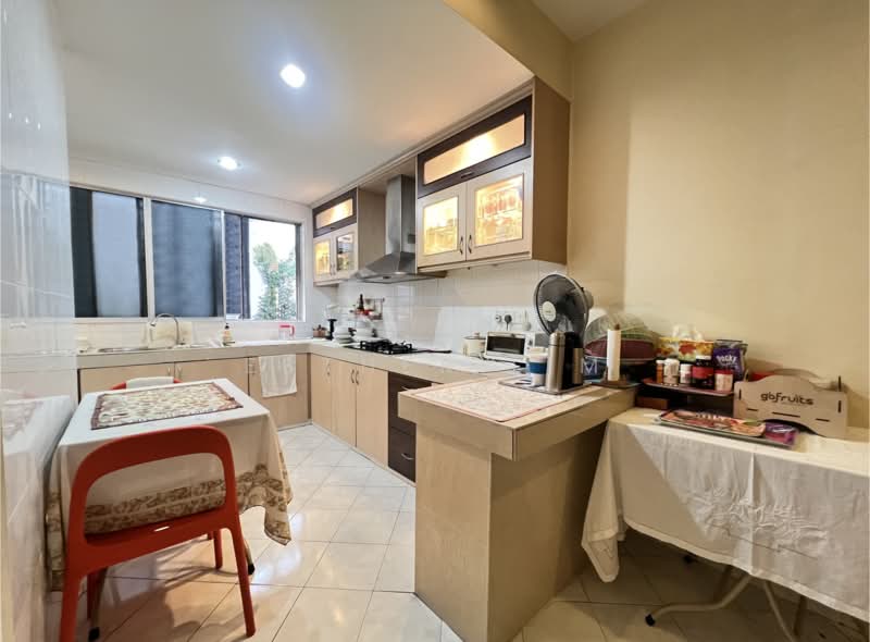 2-storey Terraced House for Sale in Seri Utama Damansara (Kota Damansara) - Esther Lim - Kitchen - PropertyGuru.com.my