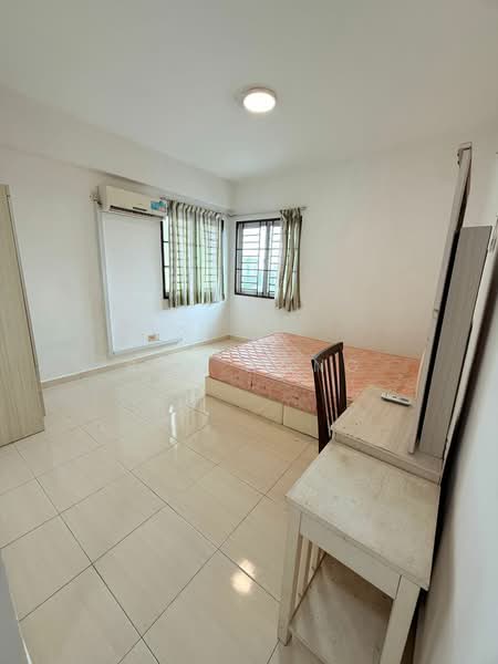 Service Residence for Rent at The Embassy (Bangunan Duta Impian) - Ray Wong - PropertyGuru.com.my