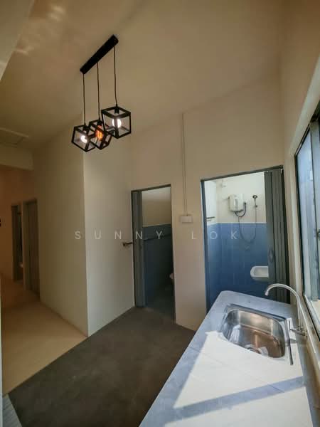 Flat for Rent at Taman Juru - Sunny Lok - Bathroom - PropertyGuru.com.my