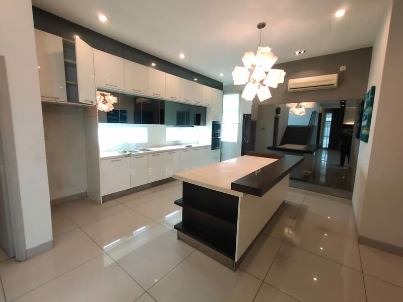 Taman Suria untuk Untuk Disewa - RM 7,000 /bulan, Apr 2026 - Kitchen - PropertyGuru.com.my